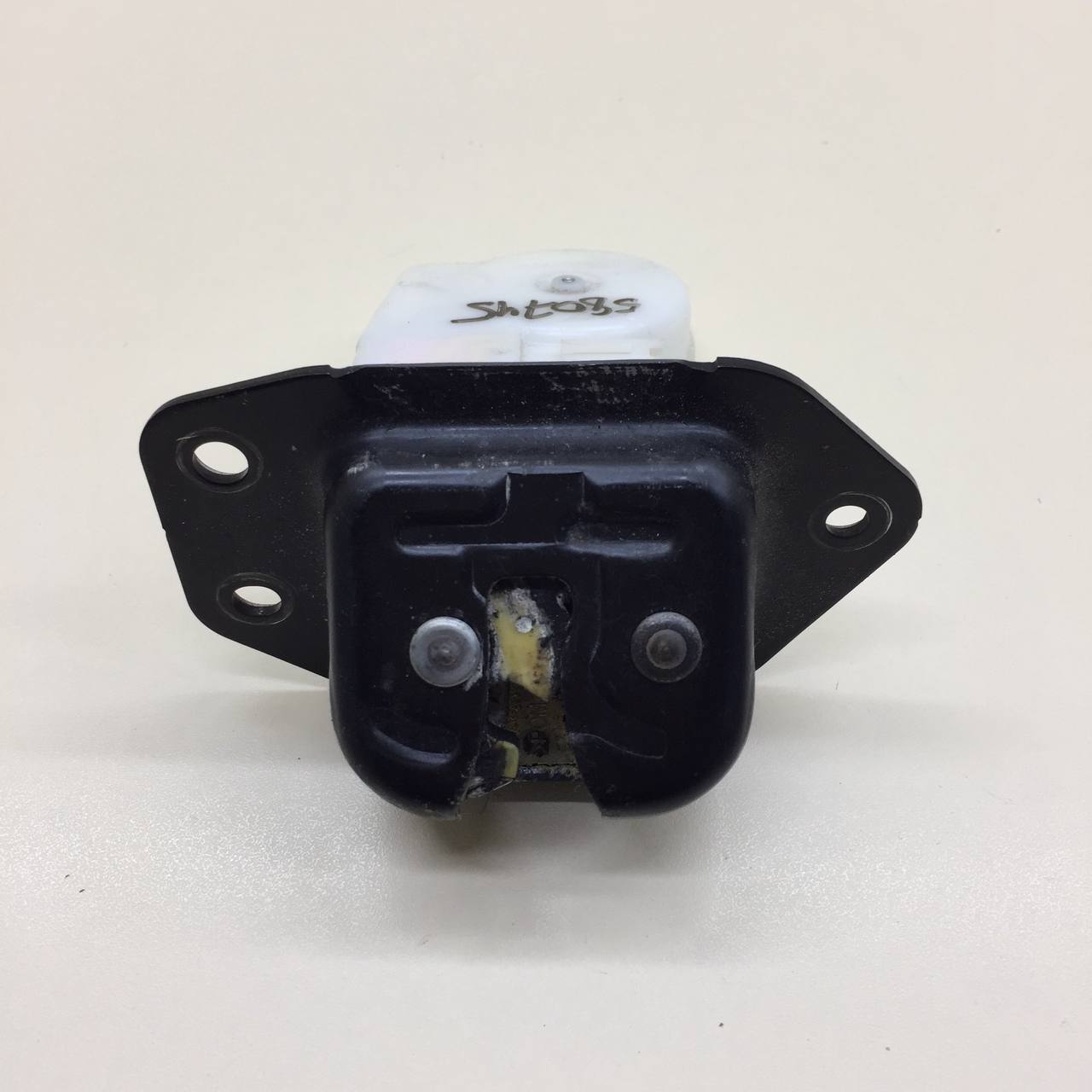 Замок багажника Nissan X-Trail (T31) 2007-2014