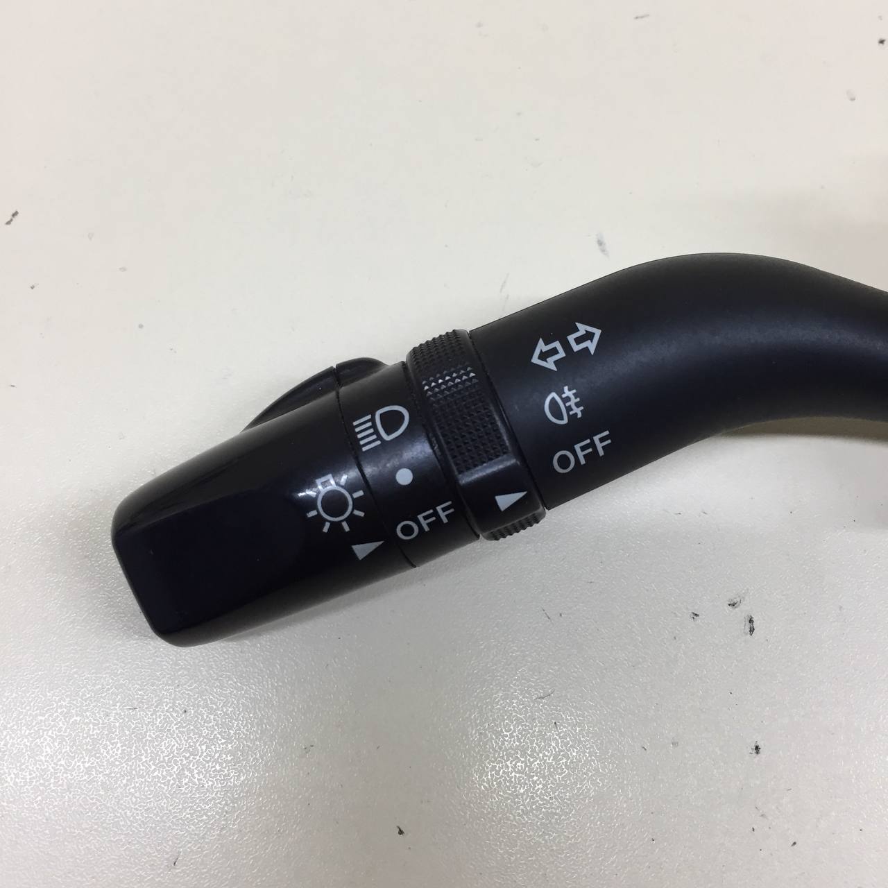 Переключатель поворотов подрулевой Mazda Mazda 6 (GG) 2002-2007