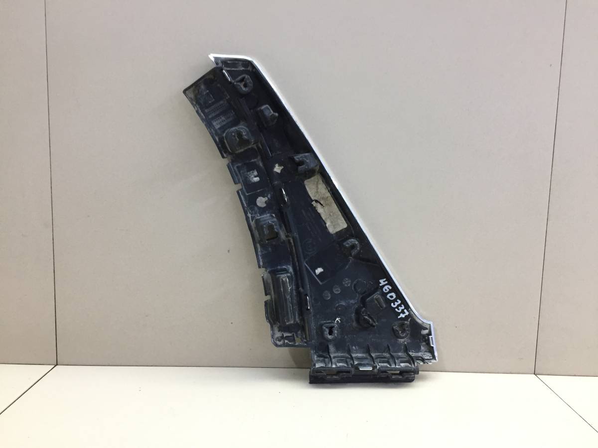 Накладка переднего крыла правого BMW X7 G07 2018>