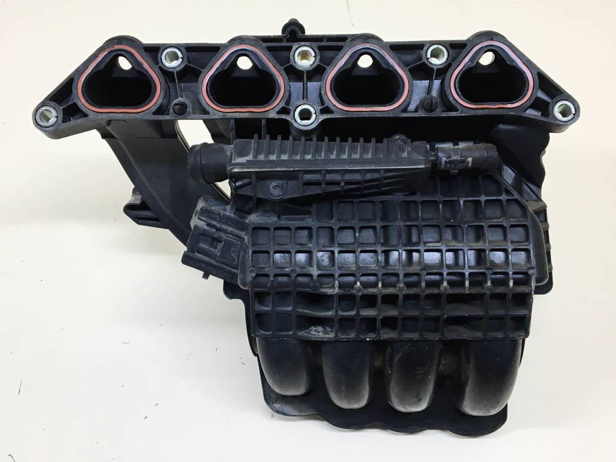 Коллектор впускной Skoda Fabia (5J) 2007-2014