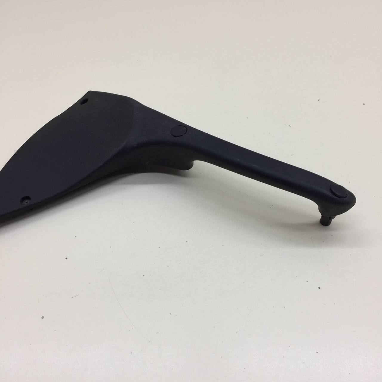 Ручка двери передней внутренняя правая Chevrolet Niva 2009-2020