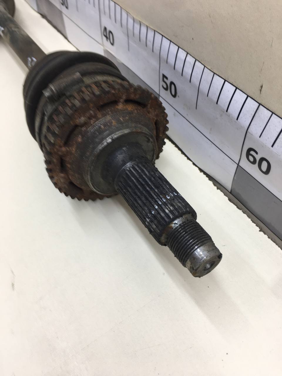 Полуось передняя левая Kia Spectra (SD) 2004-2011