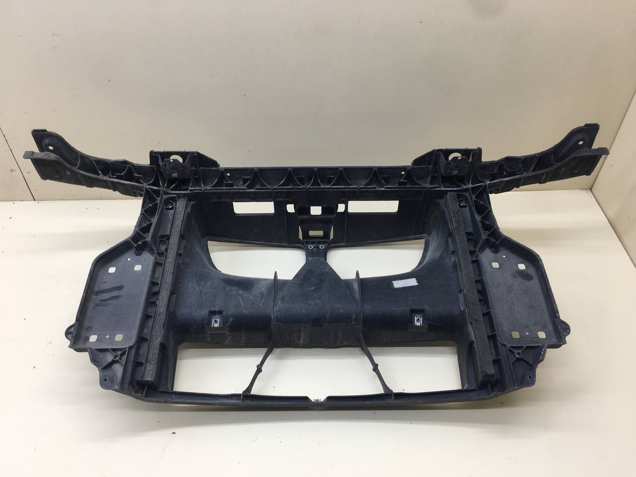 Панель передняя BMW 1-series E87/E81 2004-2011