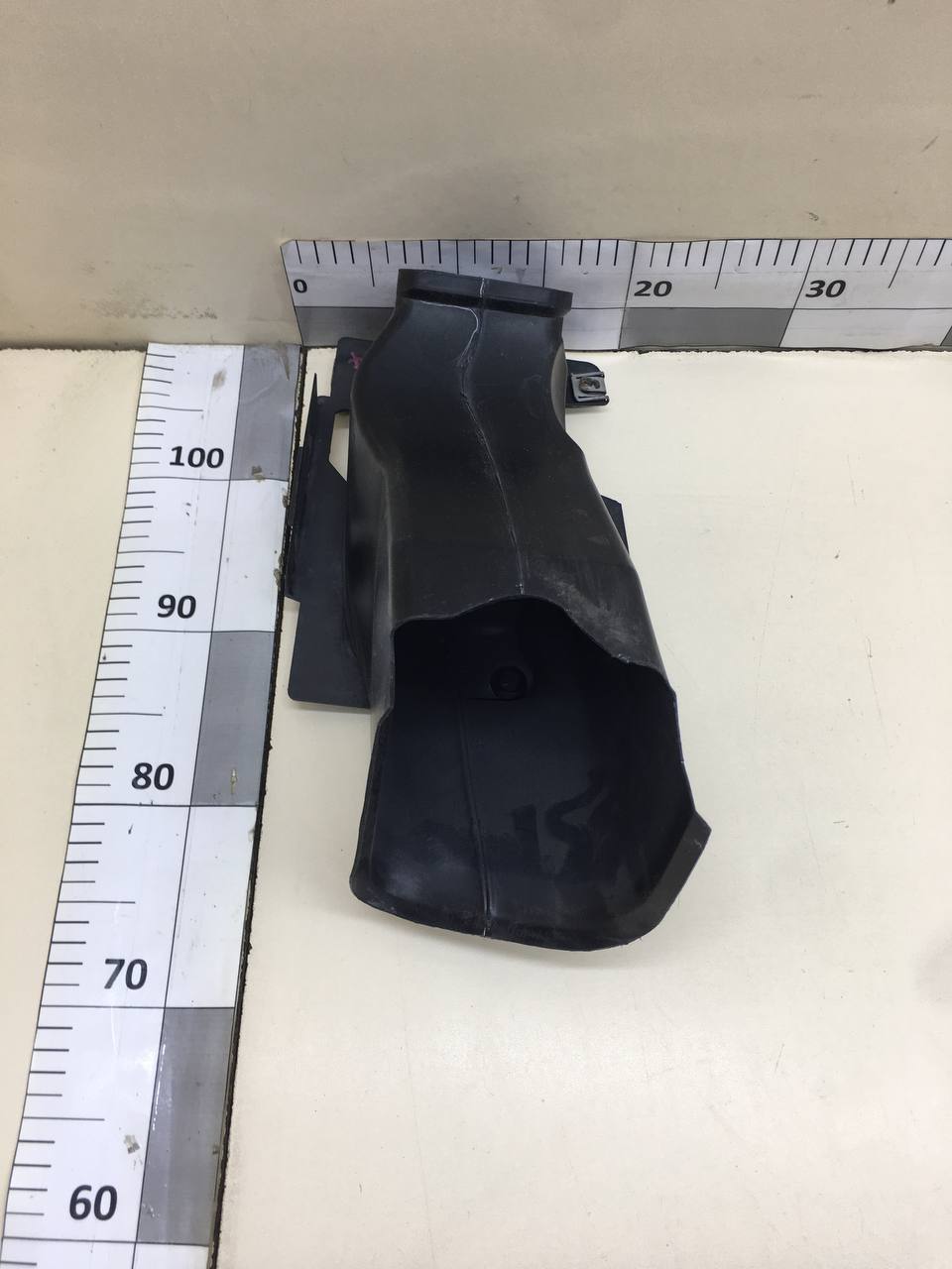 Воздуховод BMW 3-series E46 1998-2005