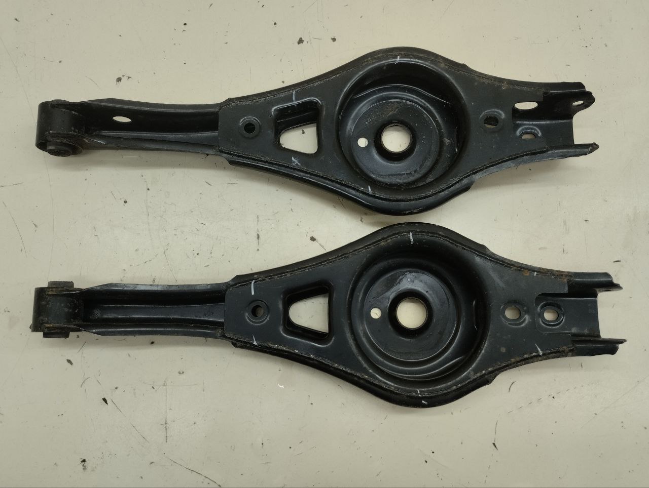 Рычаг задний поперечный Chery Tiggo 8 Pro 2021-2024