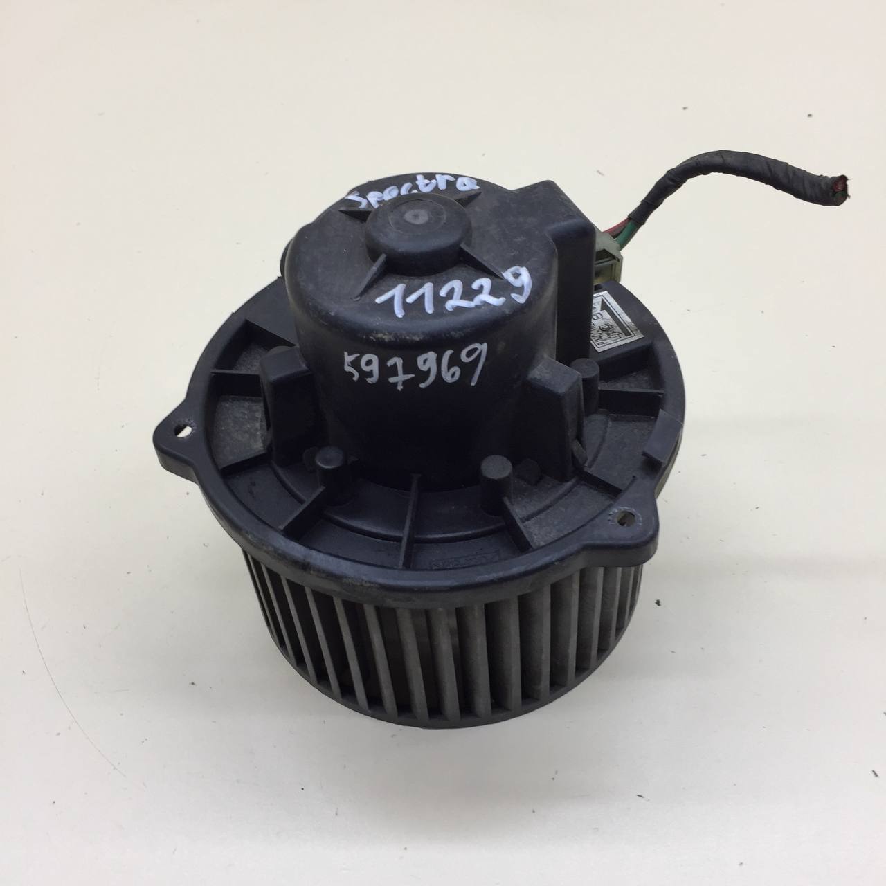 Моторчик отопителя Kia Spectra (SD) 2004-2011