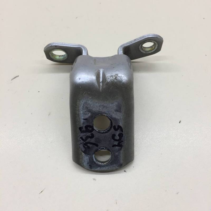 Петля двери передней левой верхняя Nissan Maxima (a36) 2015-2023