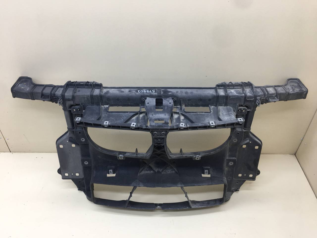 Панель передняя BMW 1-series E87/E81 2004-2011