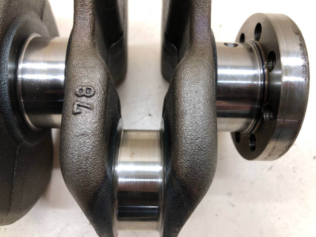 Коленвал Toyota Rav 4 (XA40) 2013-2019