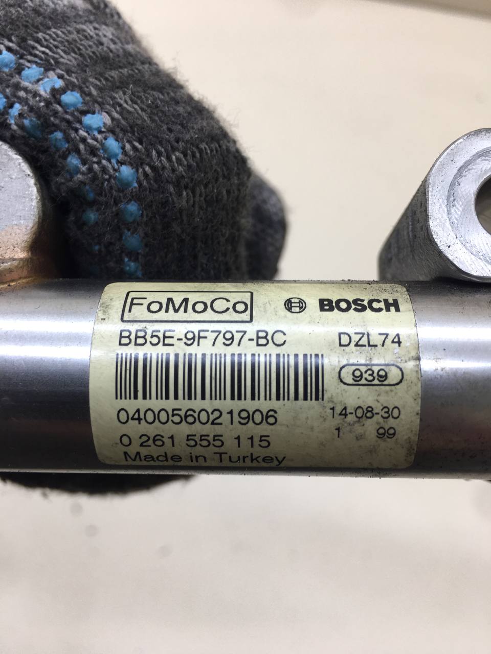 Рейка топливная (рампа) Jaguar XF 2007-2015