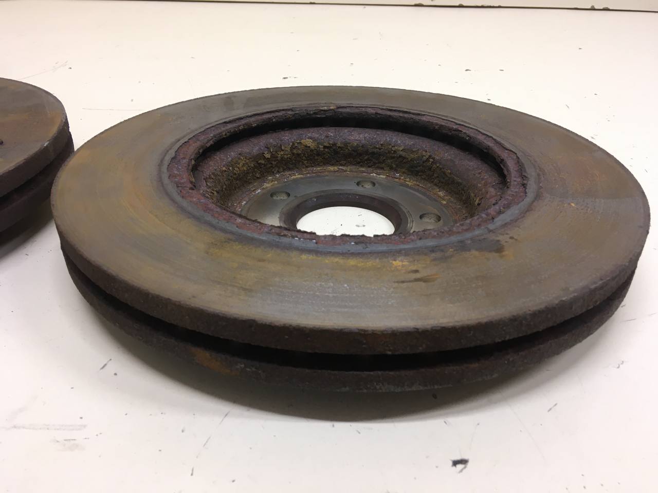 Диск тормозной передний Jaguar XE (760) 2014-2021