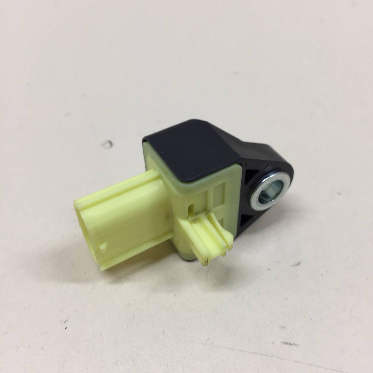 Датчик AIR BAG Toyota Camry (XV70) 2017>