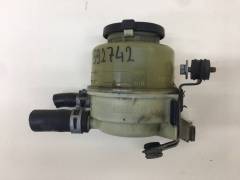 Бачок гидроусилителя Toyota Camry (XV30) 2001-2006