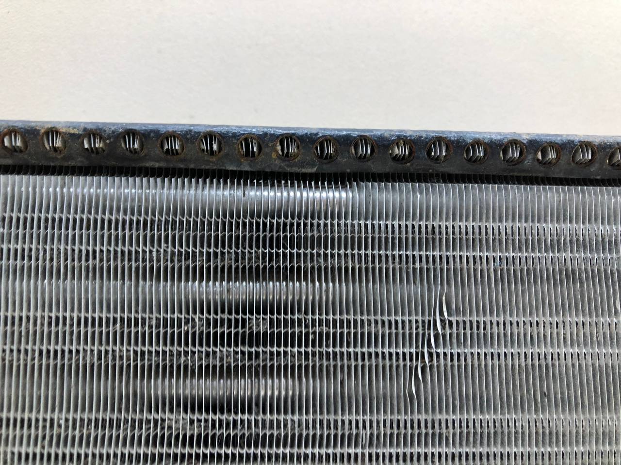 Радиатор охлаждения двигателя Lada Niva 4х4 2121 1977-2021