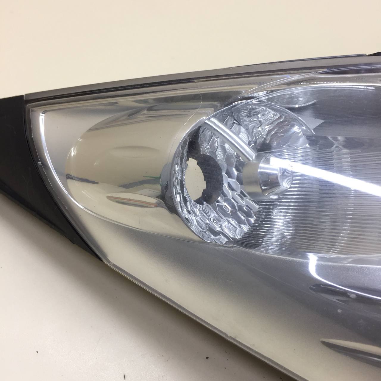 Фара правая Chevrolet Spark (M300) 2010-2015