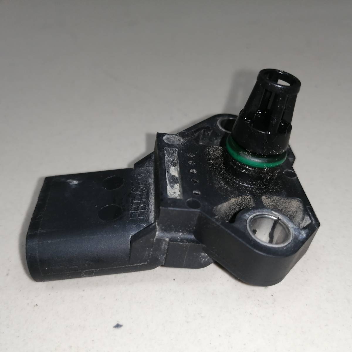 Датчик абсолютного давления Skoda Superb 2008-2015