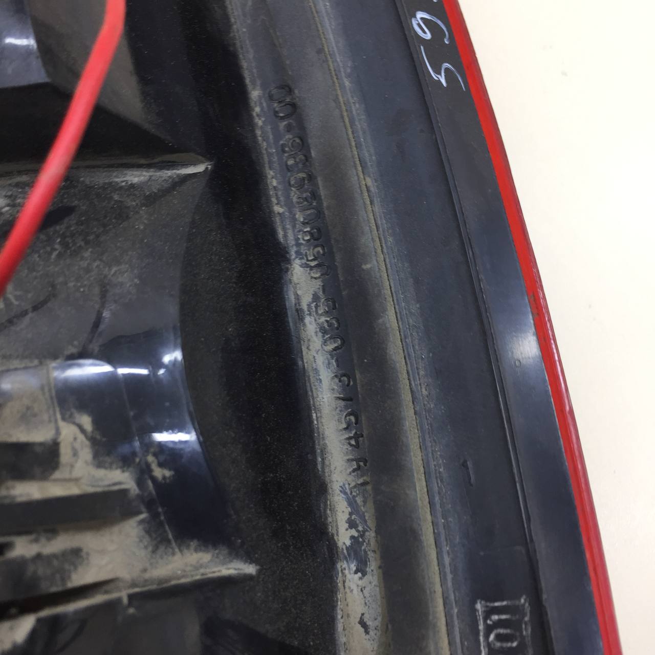 Фонарь задний правый Chevrolet Niva 2002-2009