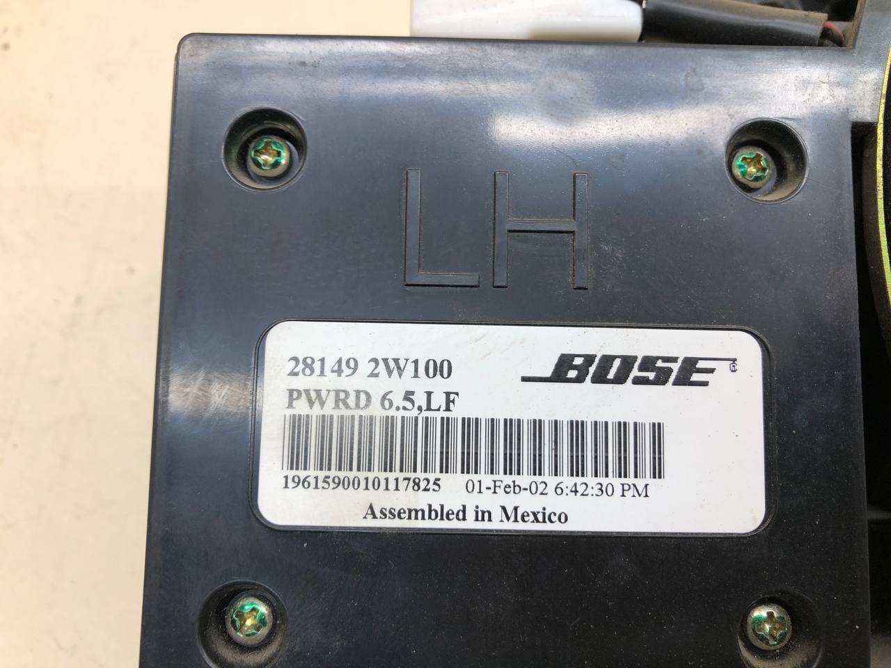 Динамик Infiniti QX4 (JR50) 1996-2003г