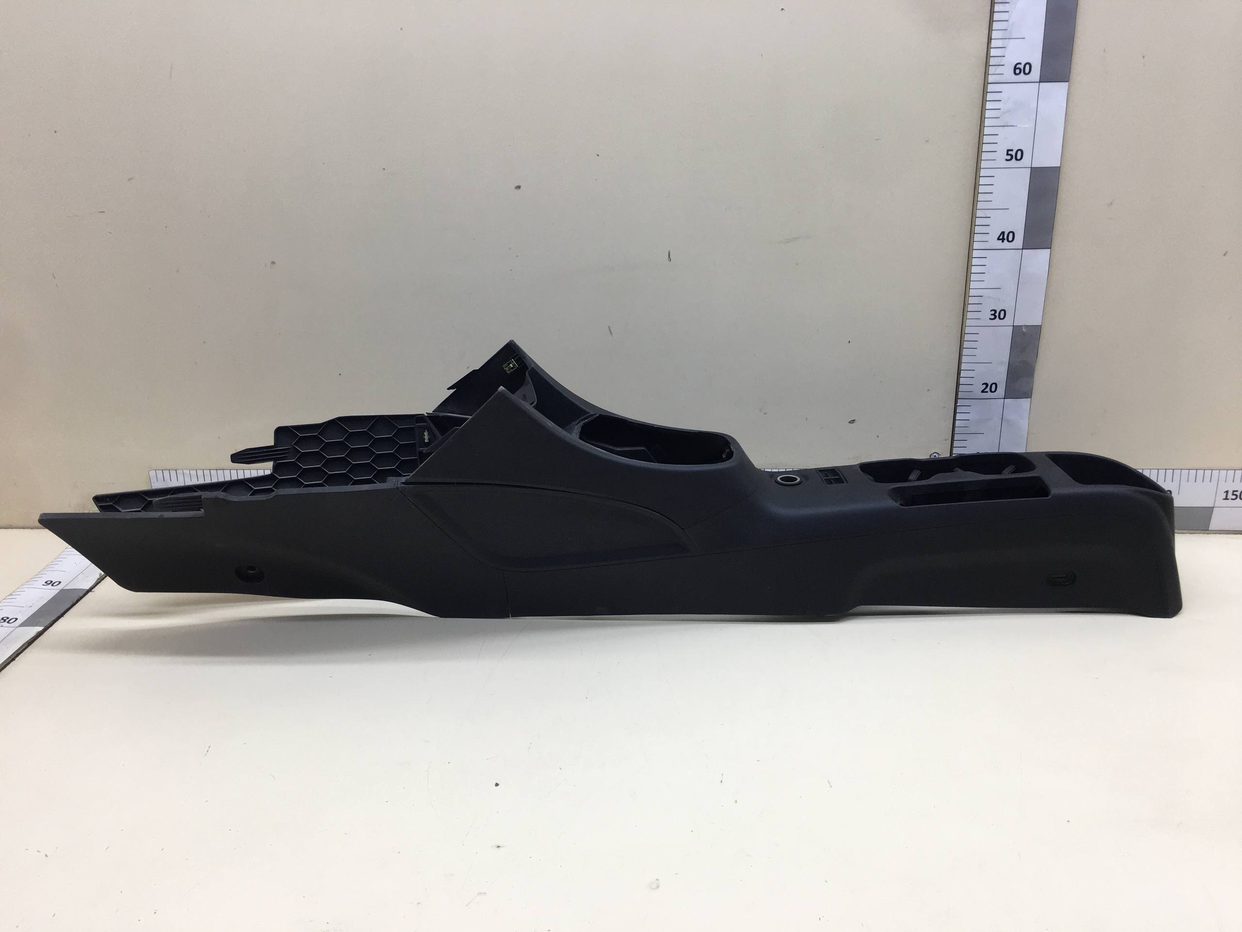 Консоль центральная Chevrolet Aveo T300 2011>