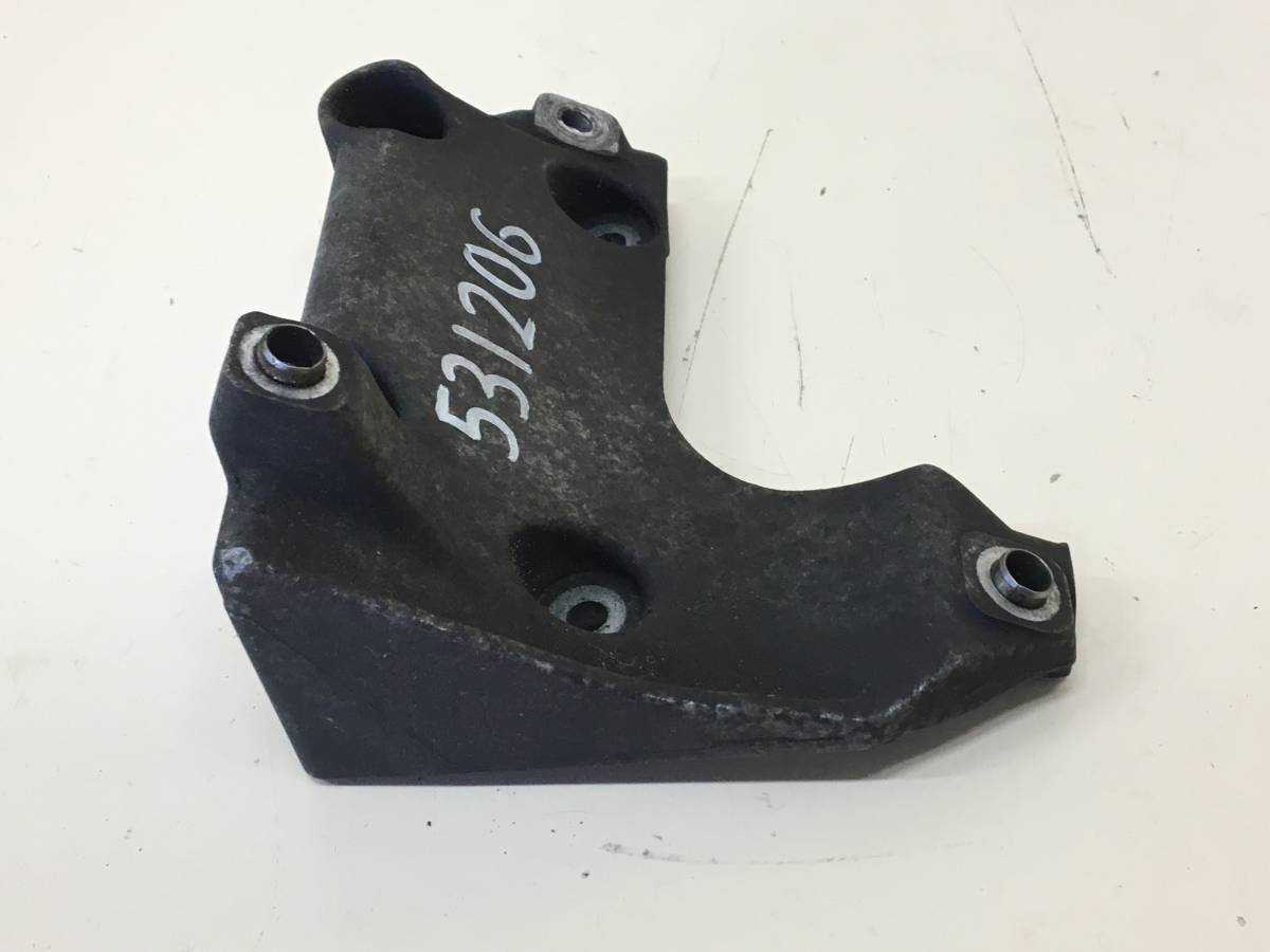 Кронштейн кондиционера BMW 1-series E87/E81 2004-2011