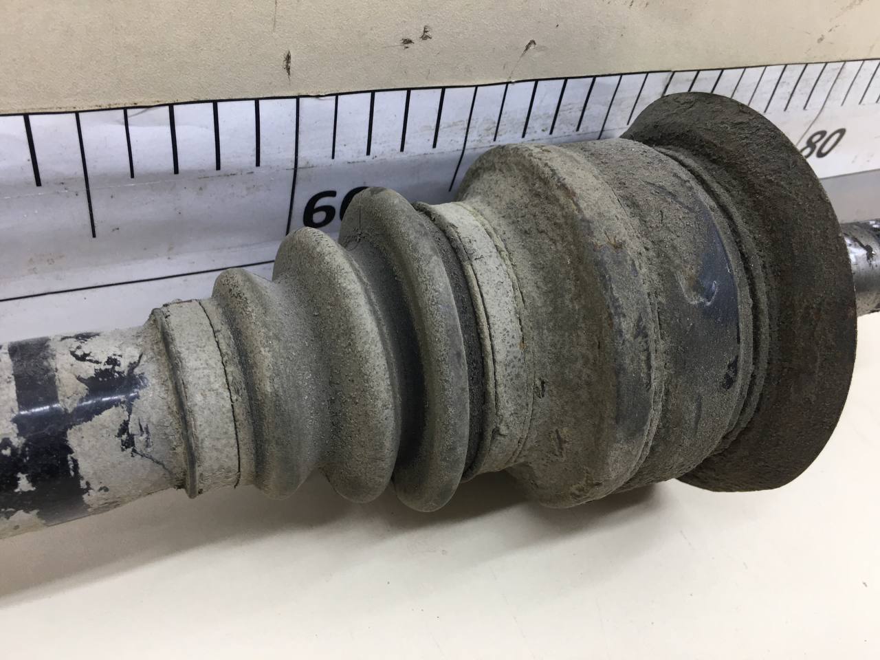 Полуось задняя левая BMW 5-Series F11/F07 2009-2016