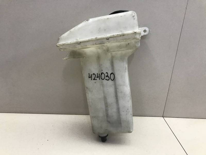 Бачок омывателя лобового стекла Toyota Ipsum (SXM10) 1996-2001