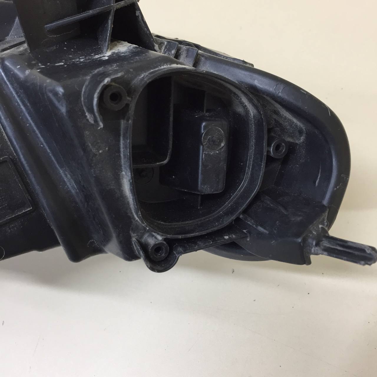 Фара левая Land Rover Range Rover Evoque  2018>