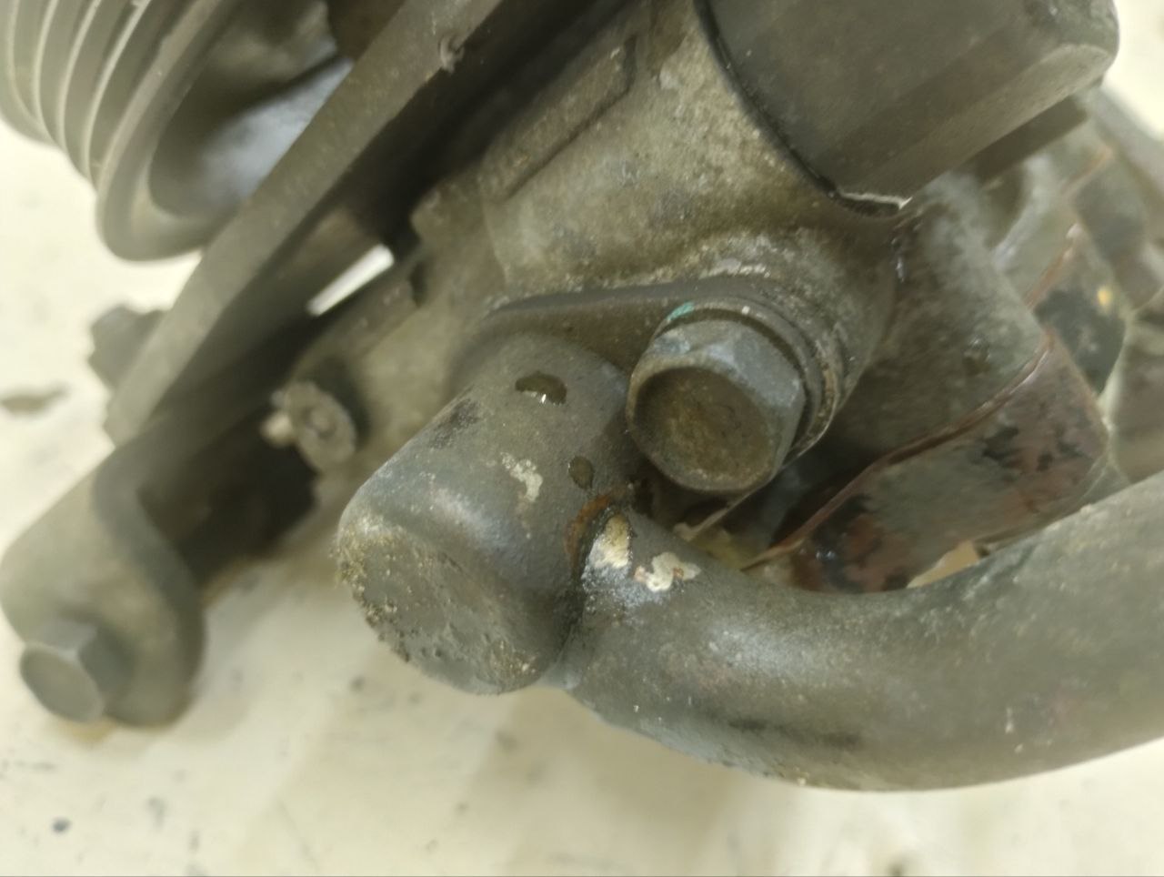 Насос гидроусилителя (электрогидроусилитель, ЭГУР) Kia Spectra (SD) 2004-2011