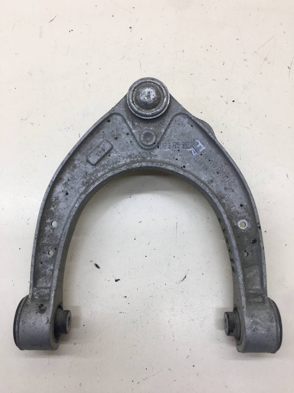 Рычаг передний верхний BMW 7-Series F01,F02  2008-2015