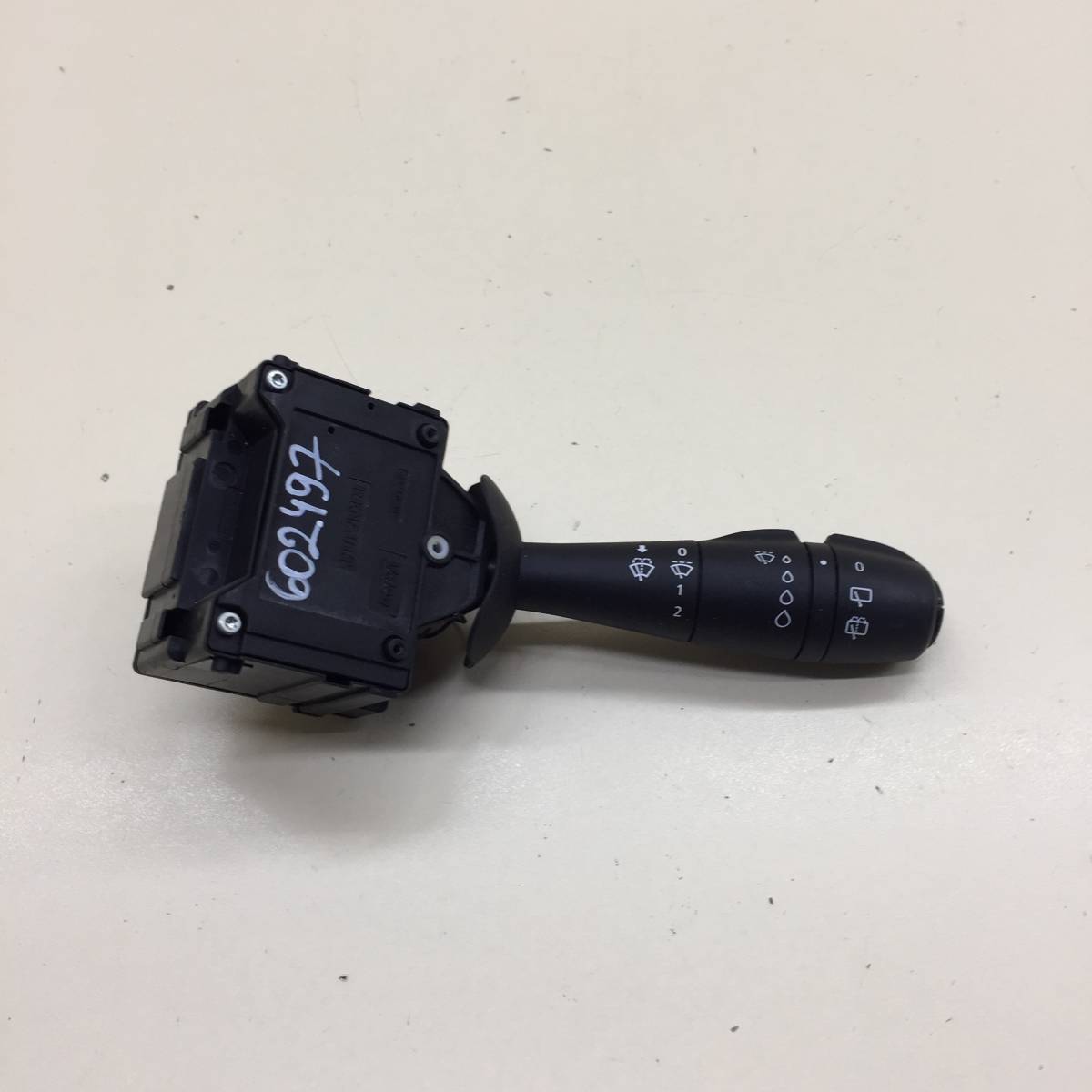 Переключатель стеклоочистителей Lada X-RAY 2016>