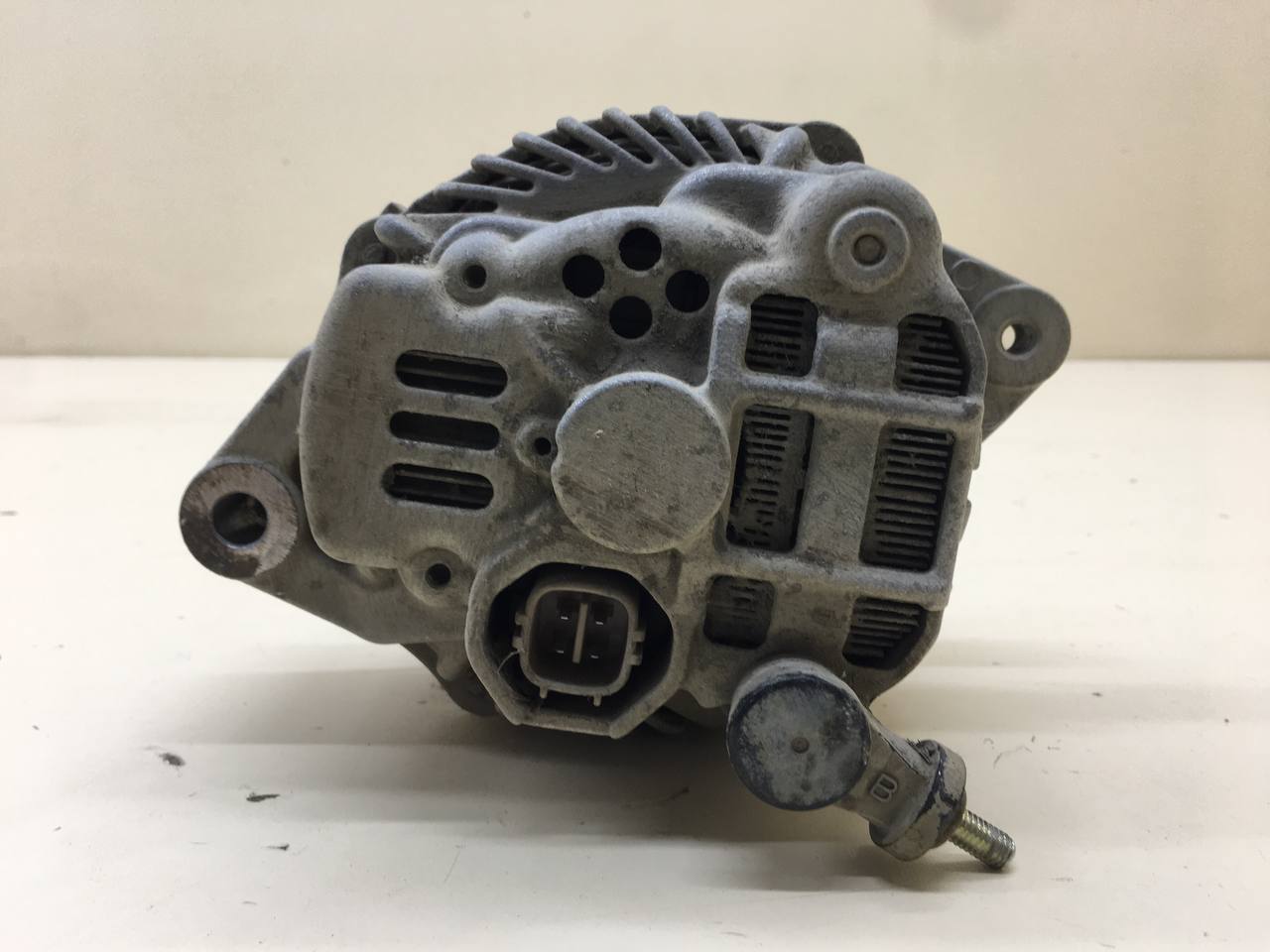 Генератор Suzuki Grand Vitara 2005-2015