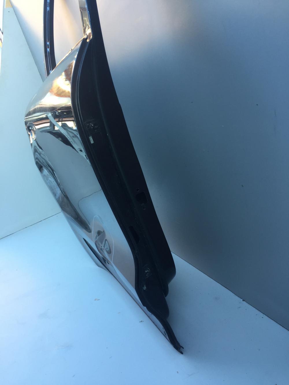 Дверь задняя правая Porsche Macan 2013>