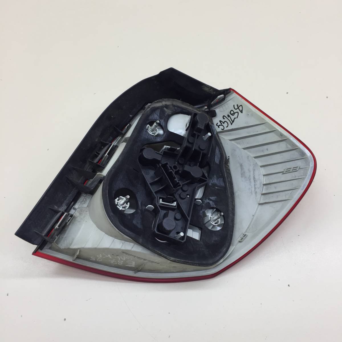 Фонарь задний левый BMW 1-series E87/E81 2004-2011