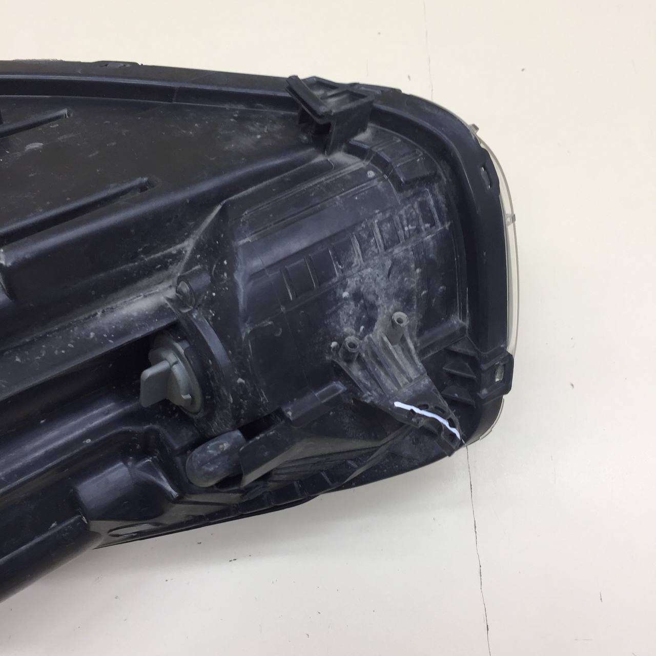 Фара правая Kia Picanto (TA) 2011-2017