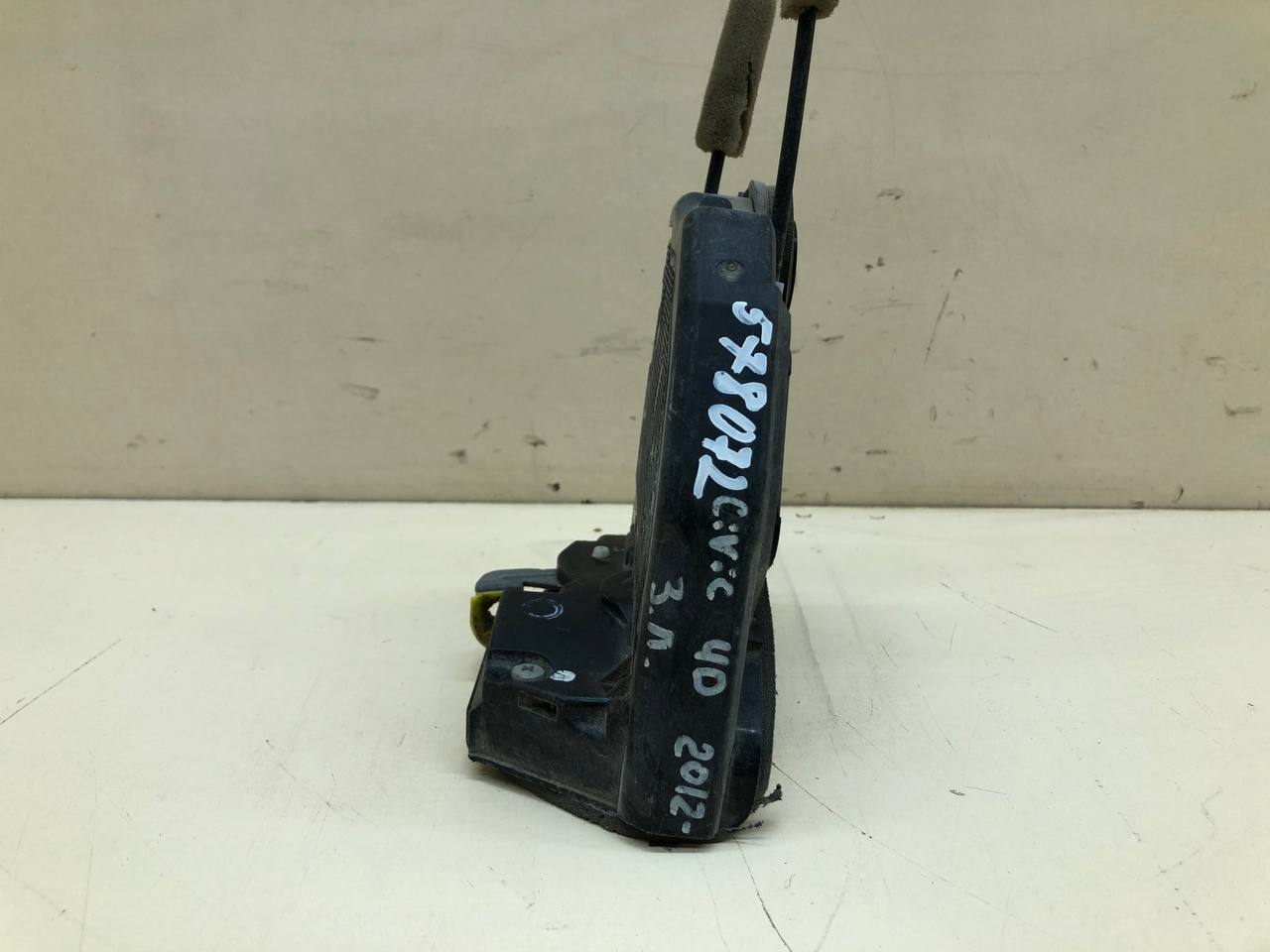 Замок двери задней левой Honda Civic 4D 2012>