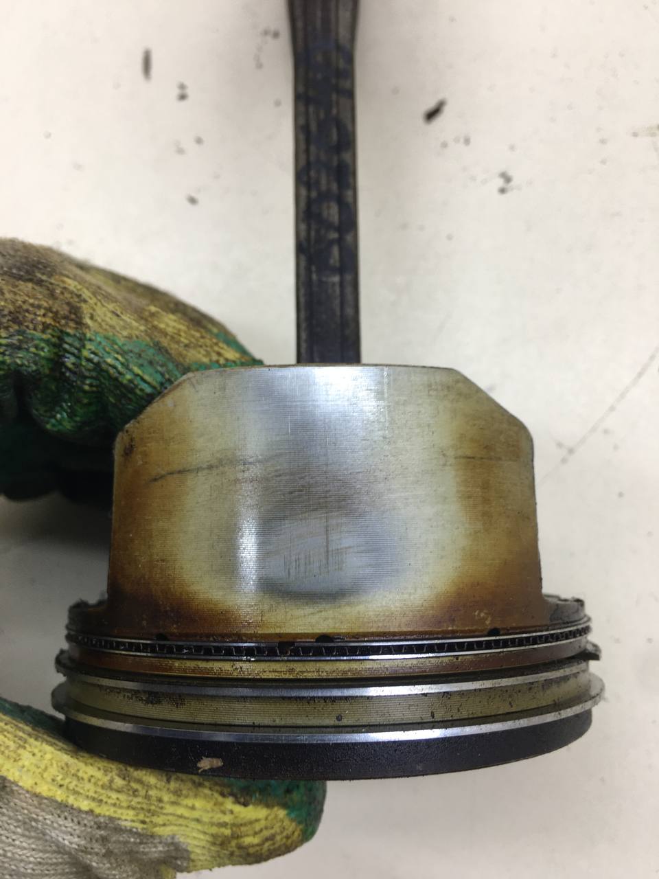 Поршень с шатуном Mitsubishi Outlander (GF) 2012>