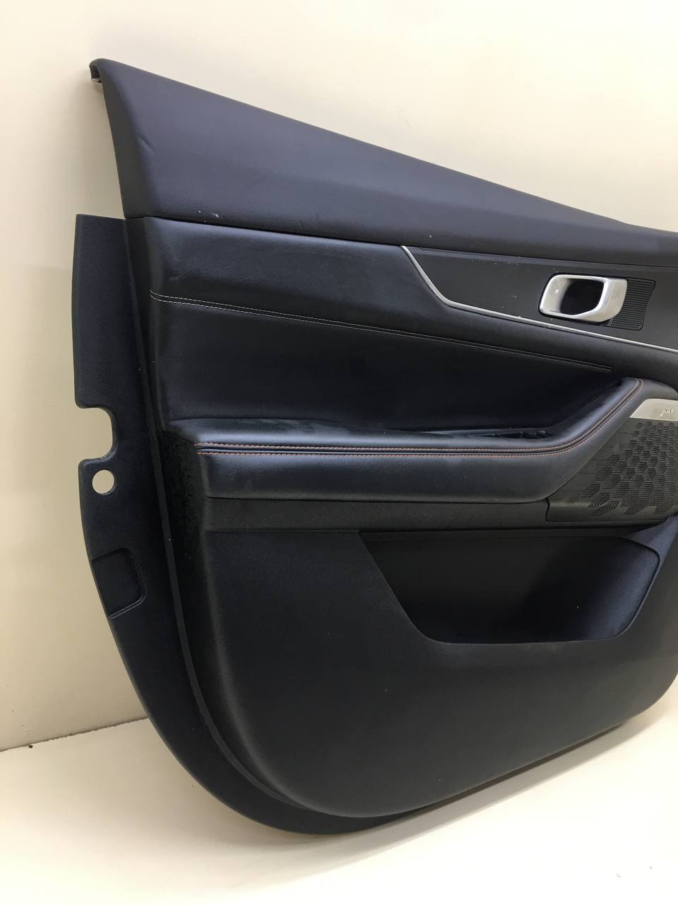 Обшивка двери передней левой Changan UNI-K 2020>