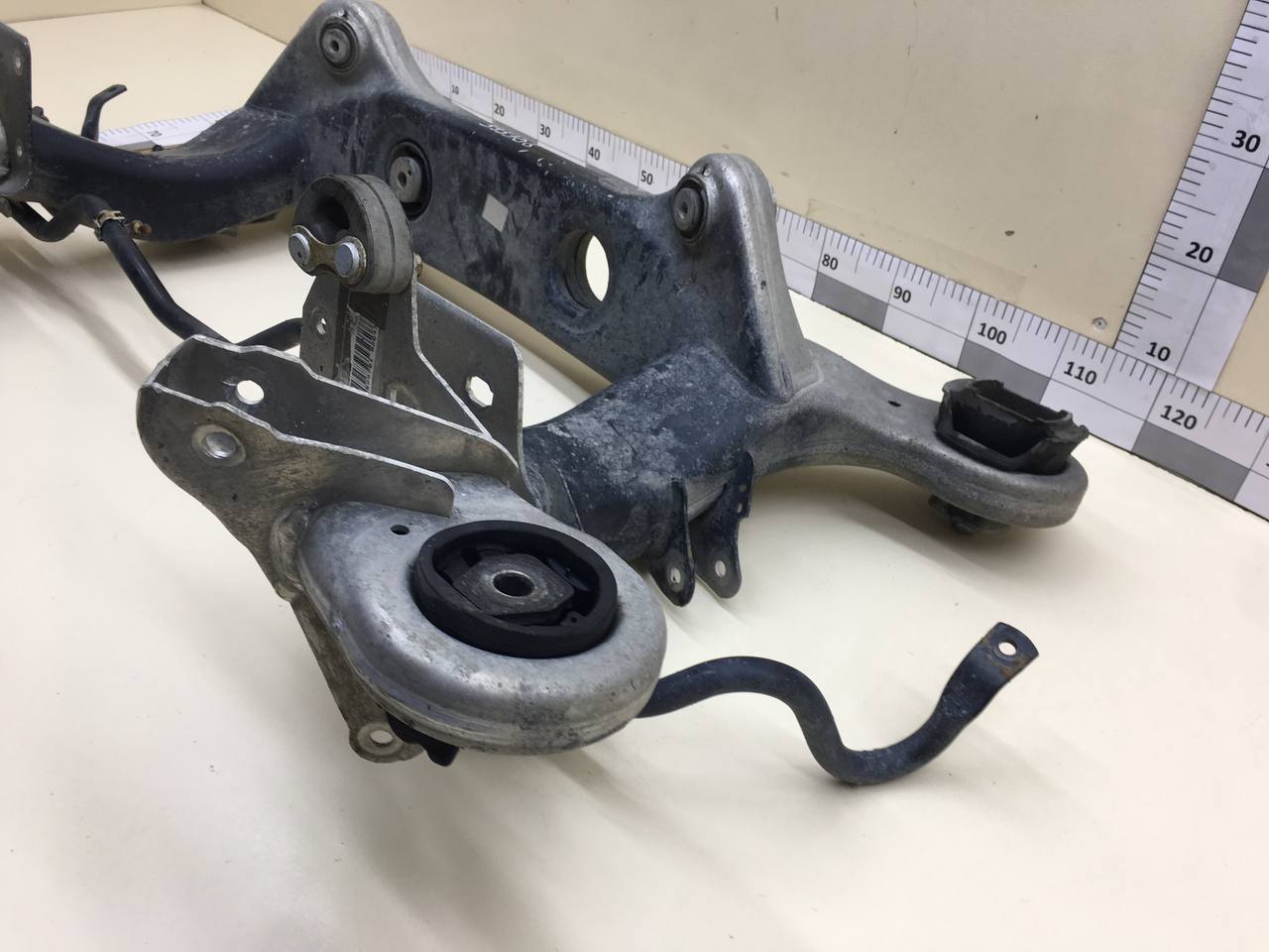 Балка задняя Mercedes-Benz S-Class (W221) 2005-2013