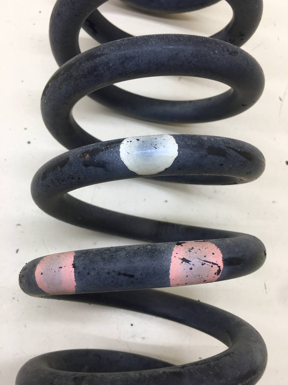 Пружина задняя Suzuki Grand Vitara 2005-2015