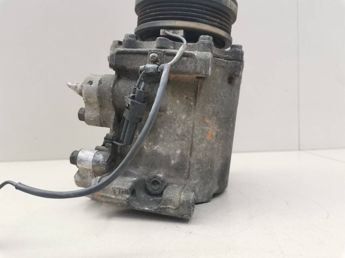 Компрессор системы кондиционирования Mitsubishi Galant (EA) 1998-2003