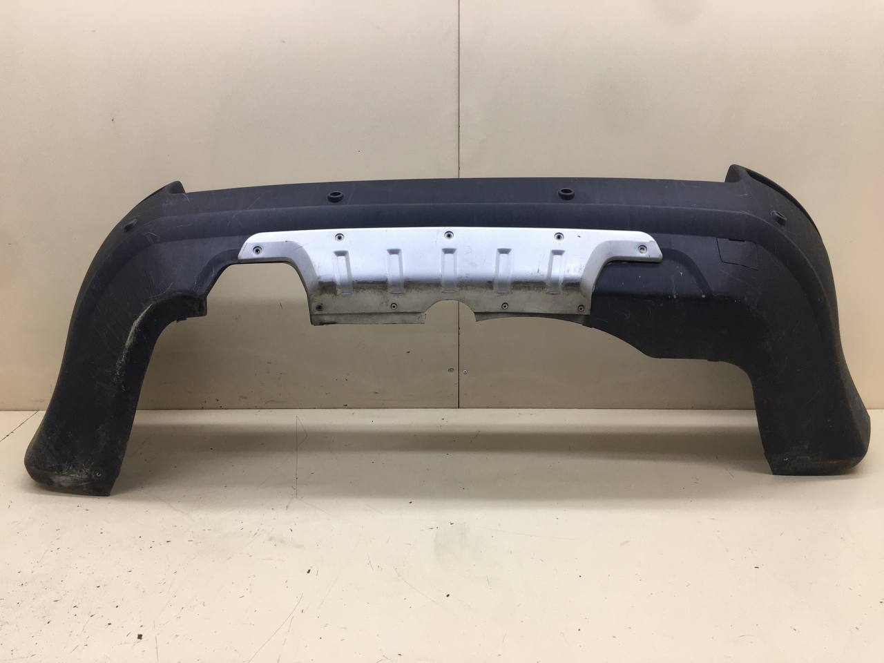 Бампер задний Volvo XC90 2002-2015