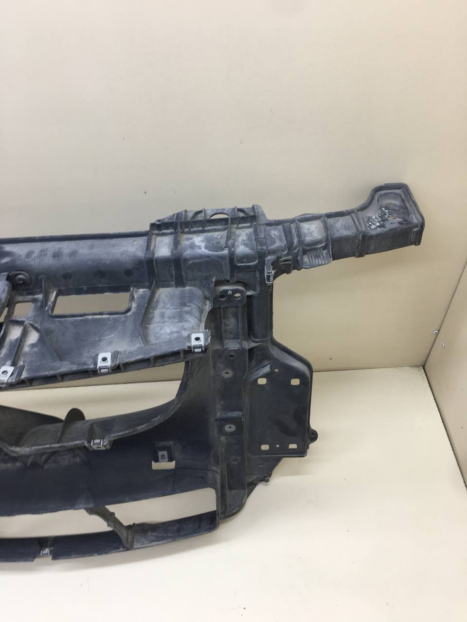 Панель передняя BMW 1-series E87/E81 2004-2011