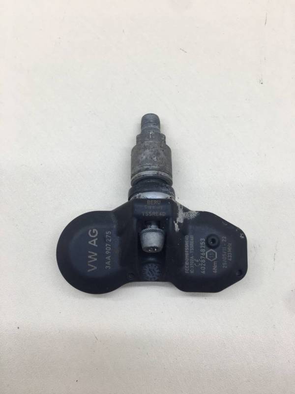 Датчик давления в шине Volkswagen Passat B7 2011-2015