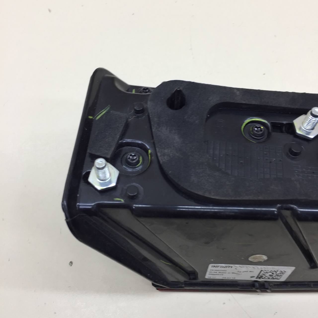 Фонарь задний внутренний правый Infiniti QX50 (J55) 2017-2022