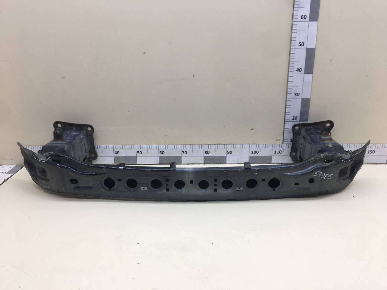 Усилитель переднего бампера Ford Kuga (CBS) 2012>