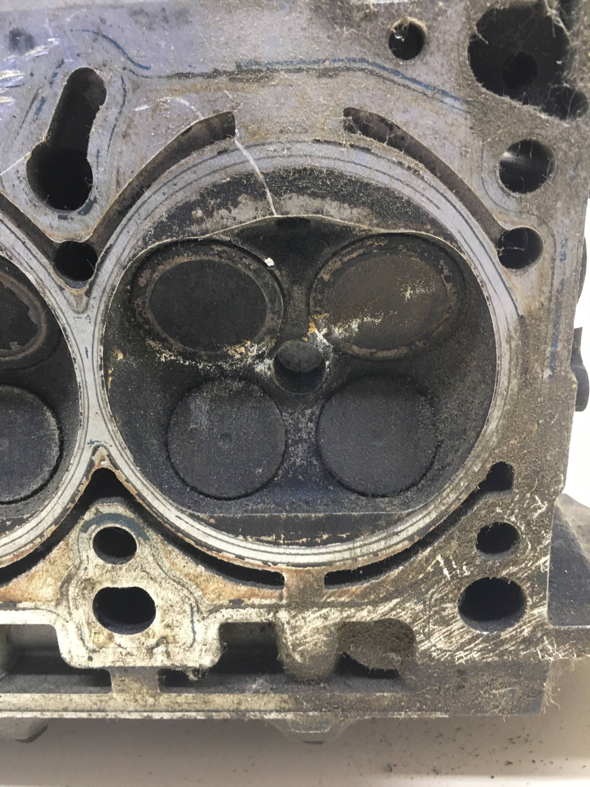 Головка блока цилиндров Audi Q7 (4L) 2005-2015