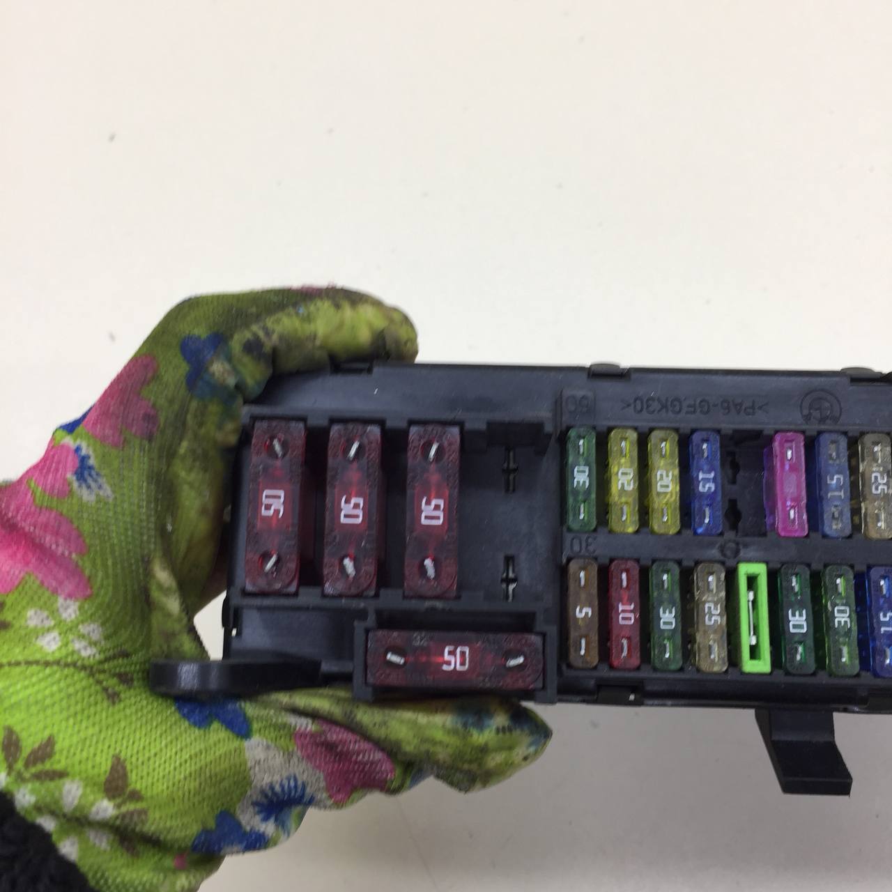 Блок предохранителей BMW X5 E53 2000-2007