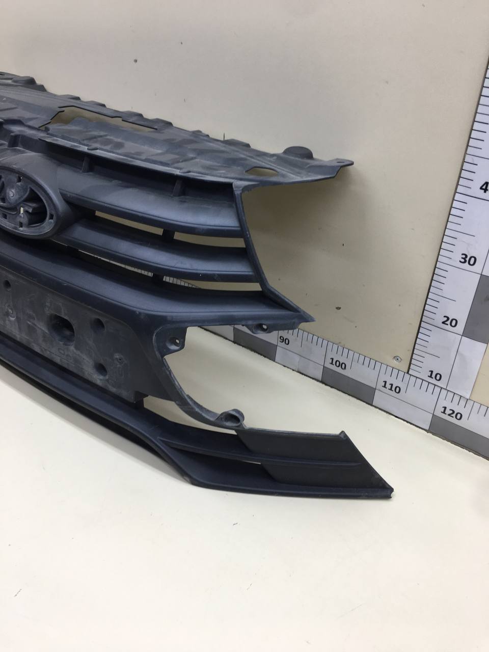 Решетка радиатора Lada Granta 2011>