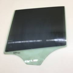 Стекло двери задней левой BMW X3 E83 2004-2010