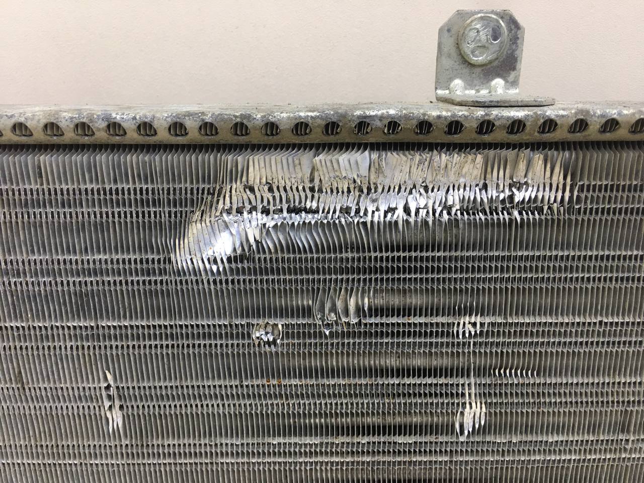 Радиатор охлаждения двигателя Lada Priora 2007-2018